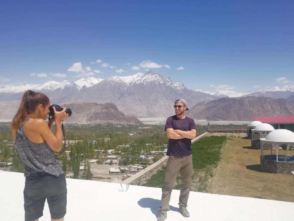 Hotel Mountain Lodge Skardu Exterior foto